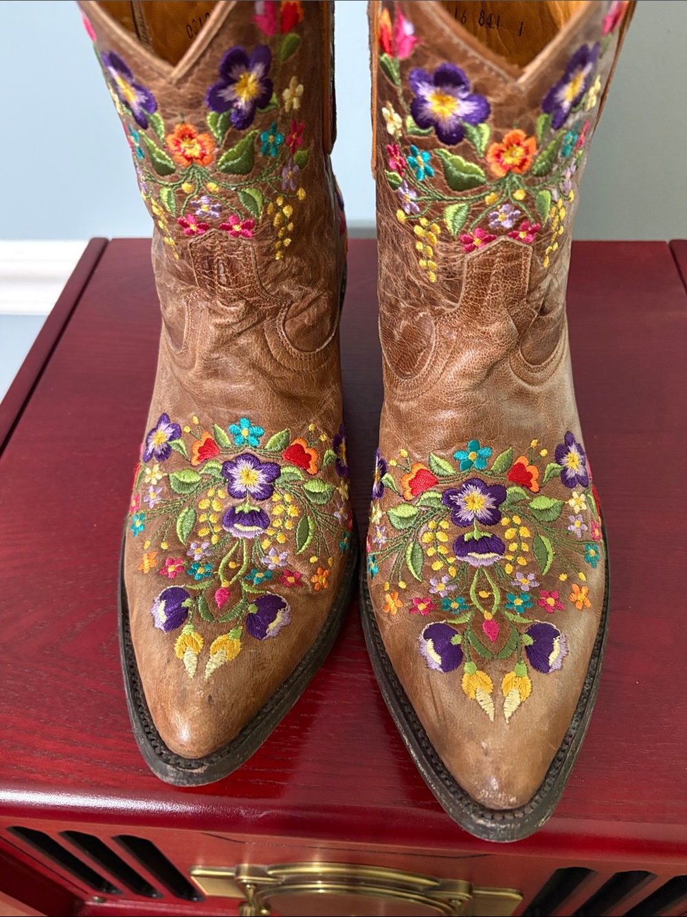 Old Gringo Brown Leather Ankle Boots with Colorful Floral Embroidery - Picture 8 of 11